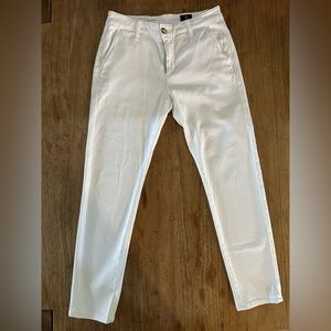 White AG trouser jeans, size 26, barely worn and in excellent condition.
